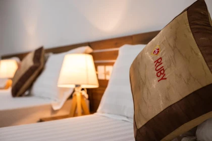 Khách sạn ruby cát bà hải phòng