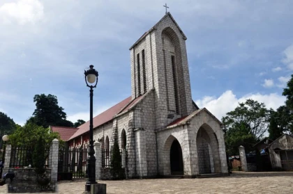 Combo Sapa 2N1Đ - Khách Sạn 4* + Vé Xe Khứ Hồi