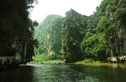 Tour Hà Nội - Cố Đô Hoa Lư - KDL Tam Cốc 1 Ngày