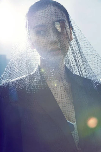 Angelababy đột ngột mất vai chính trong bộ phim Mạn Ảnh Tầm Tung