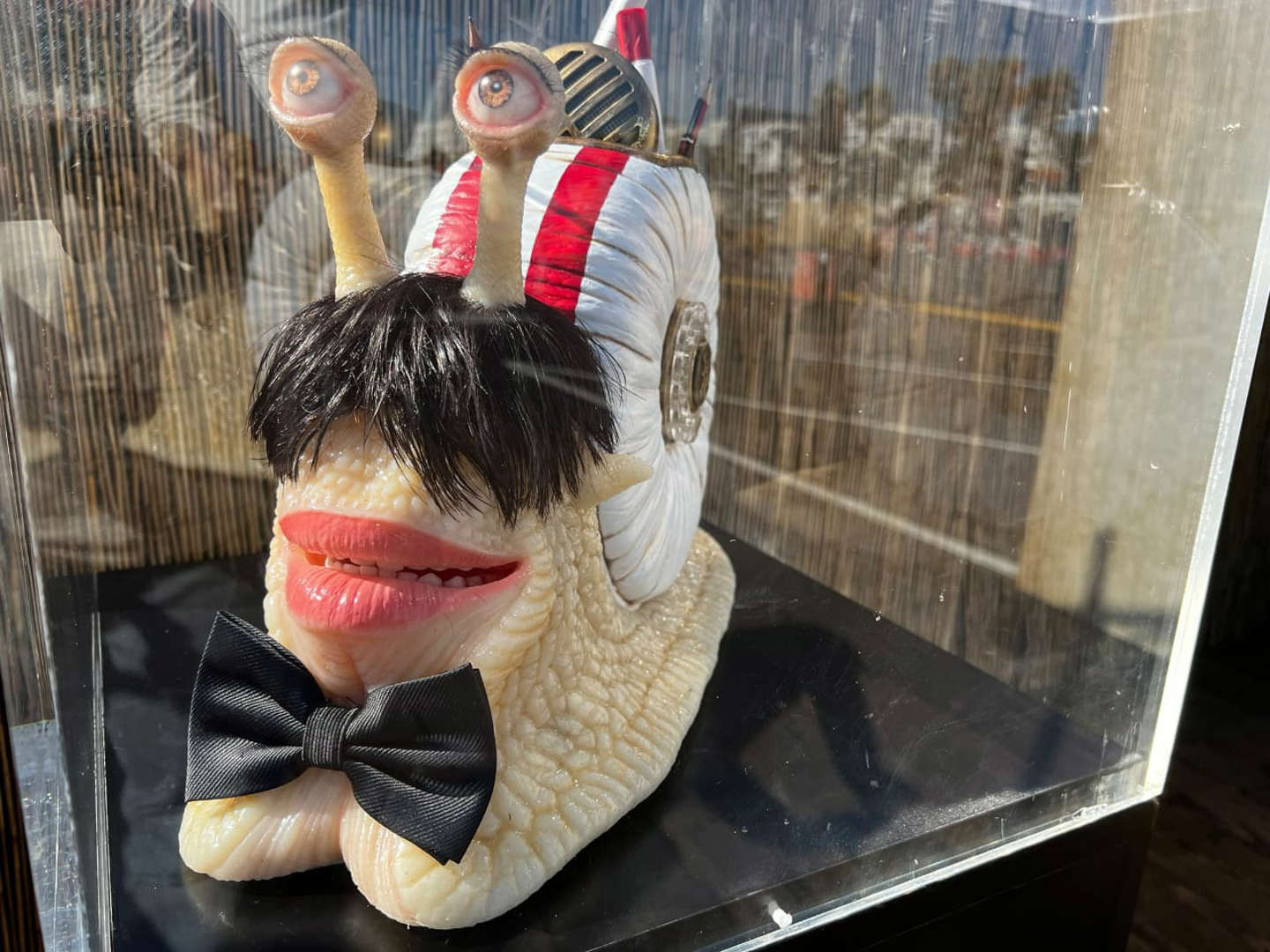 Den Den Mushi Ốc sên truyền tin gây ám ảnh trong 