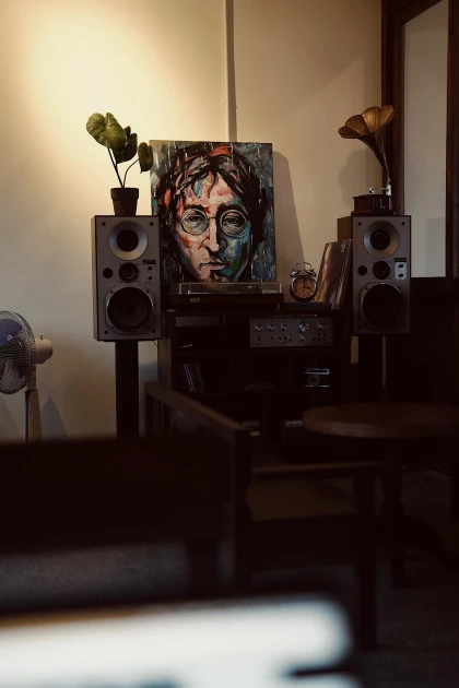 Quán cafe phong cách cổ điển đẹp ở huế