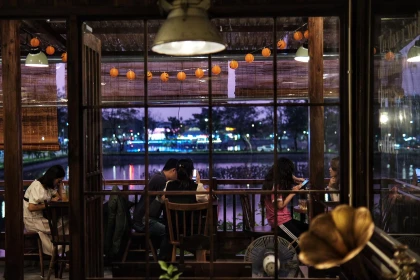 Quán cafe phong cách cổ điển đẹp ở huế